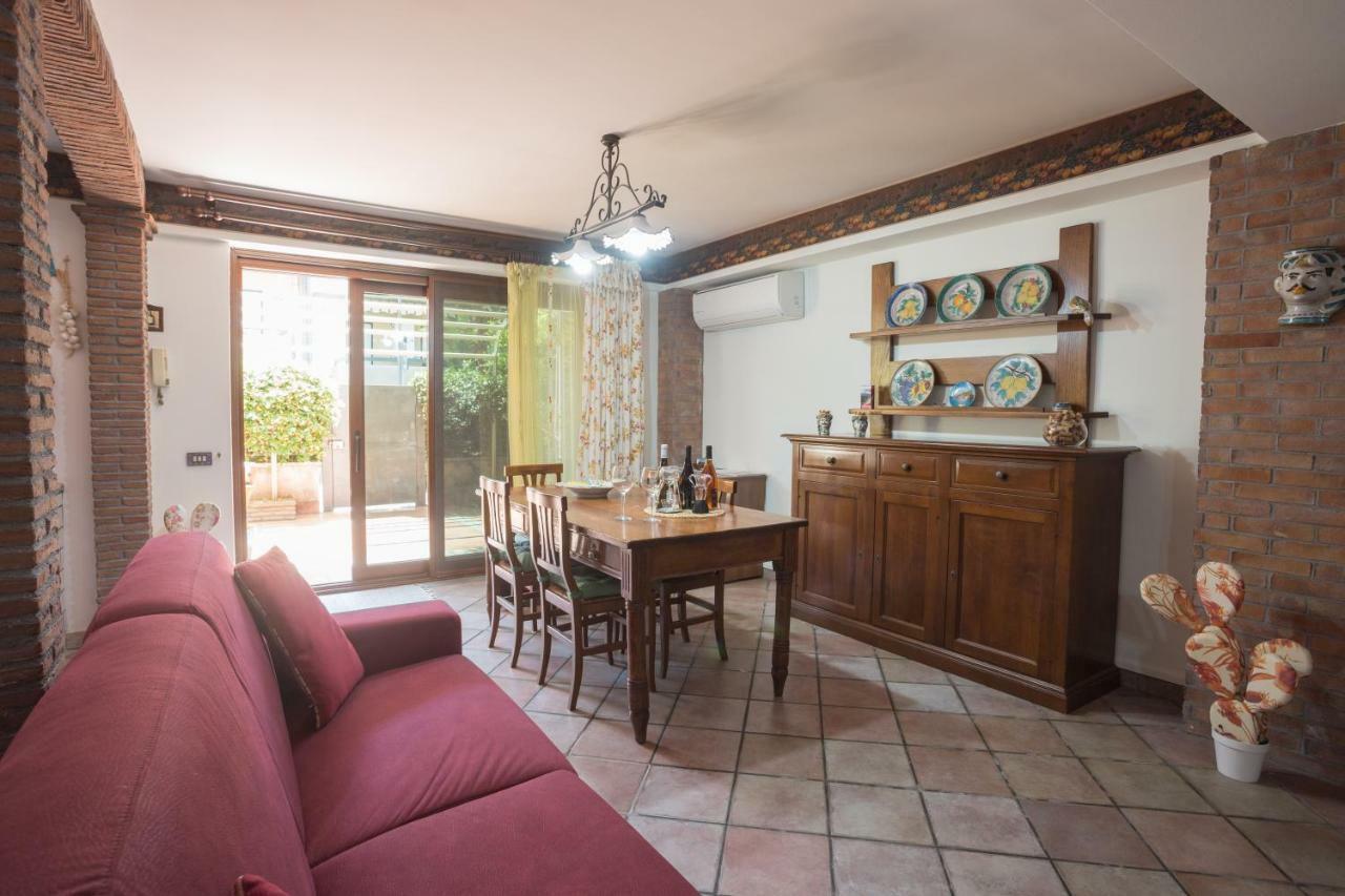 Sicilian Bed & Breakfast 3*